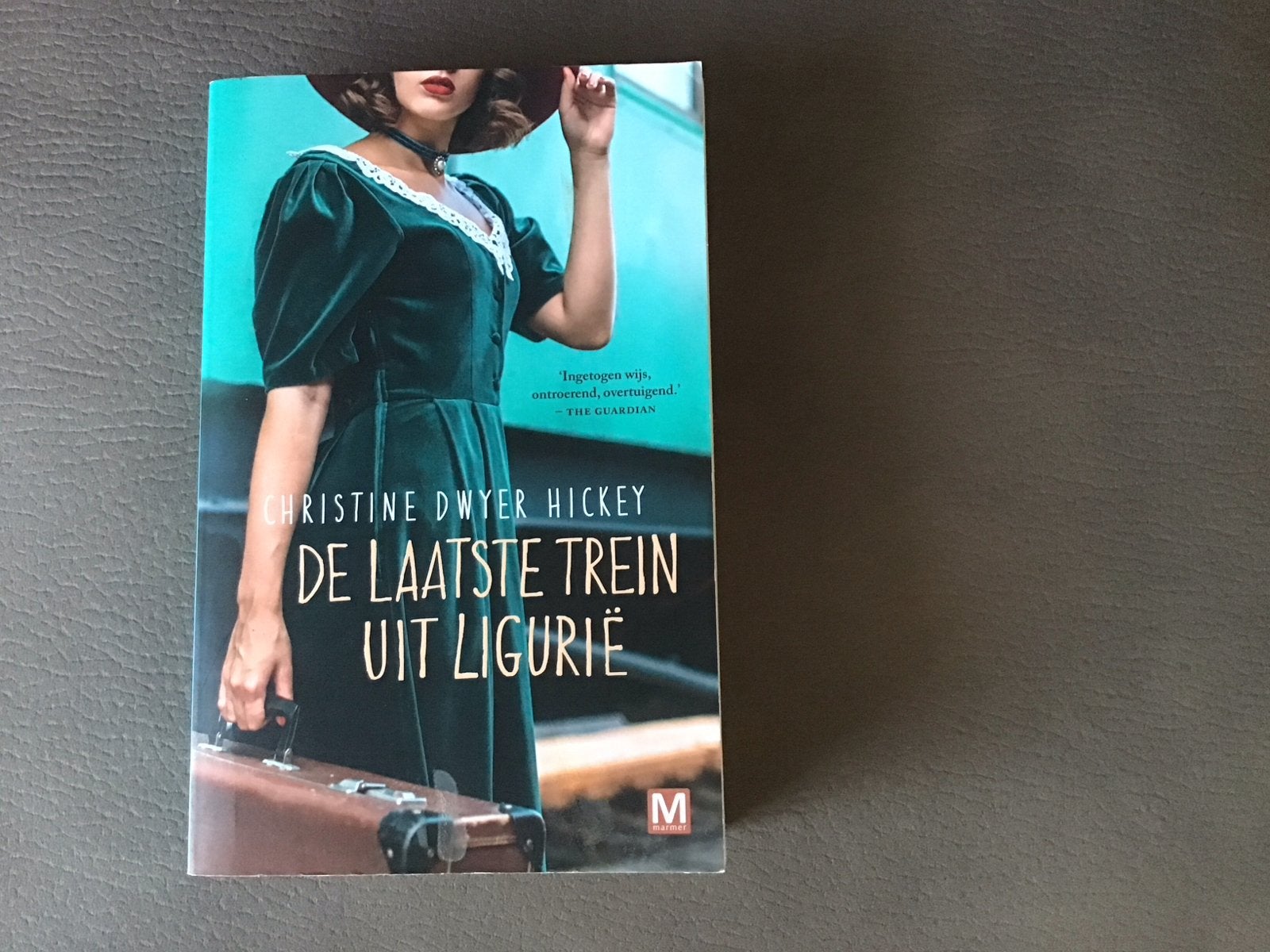 De Laatste Trein uit Ligurië - Christine Dwyer Hickey, Ophalen of Verzenden, Zo goed als nieuw, Europa overig