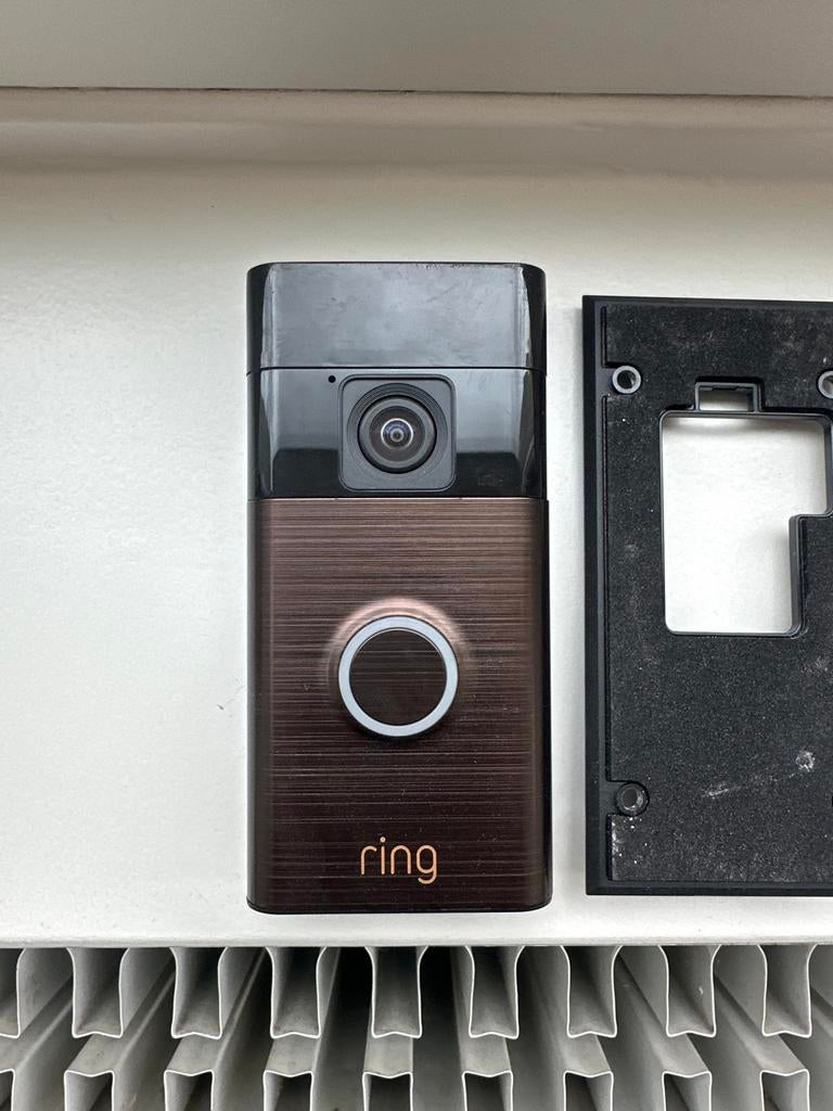 Ring Battery Video Doorbell Brons oplaadbaar, Ophalen of Verzenden, Bewegingsdetectiesensor, Zo goed als nieuw, Draadloos