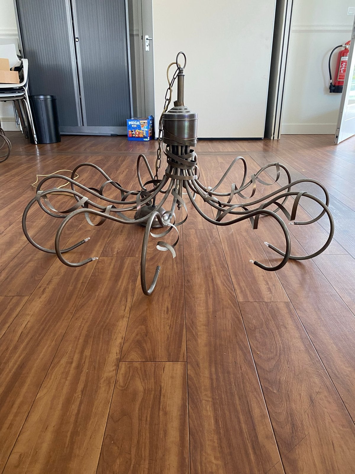 Koperen design kroonluchter - 4 stuks, 1 meter diameter, Huis en Inrichting, Lampen | Kroonluchters, Ophalen, Gebruikt, Metaal