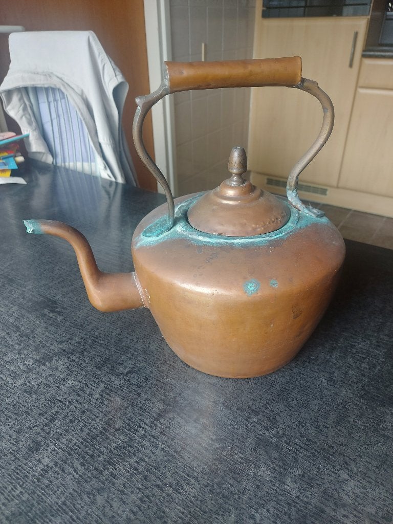 antieke koperen waterketel, Ophalen, Koper