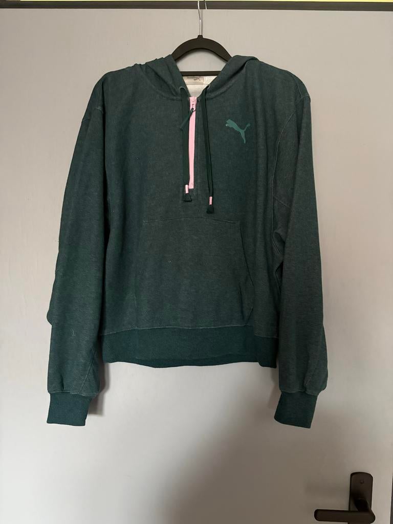Puma hoodie donkergroen met roze rits, Ophalen of Verzenden, Zo goed als nieuw, Maat 38/40 (M), Groen