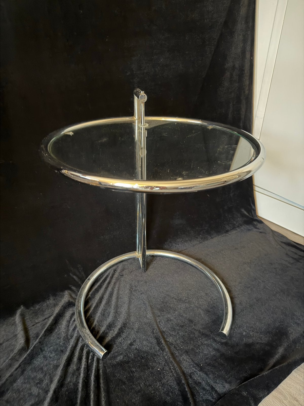 Chroom en Glas Bijzettafel - Eileen Gray nagemaakt, Ophalen, Gebruikt, Rond, 55 tot 75 cm
