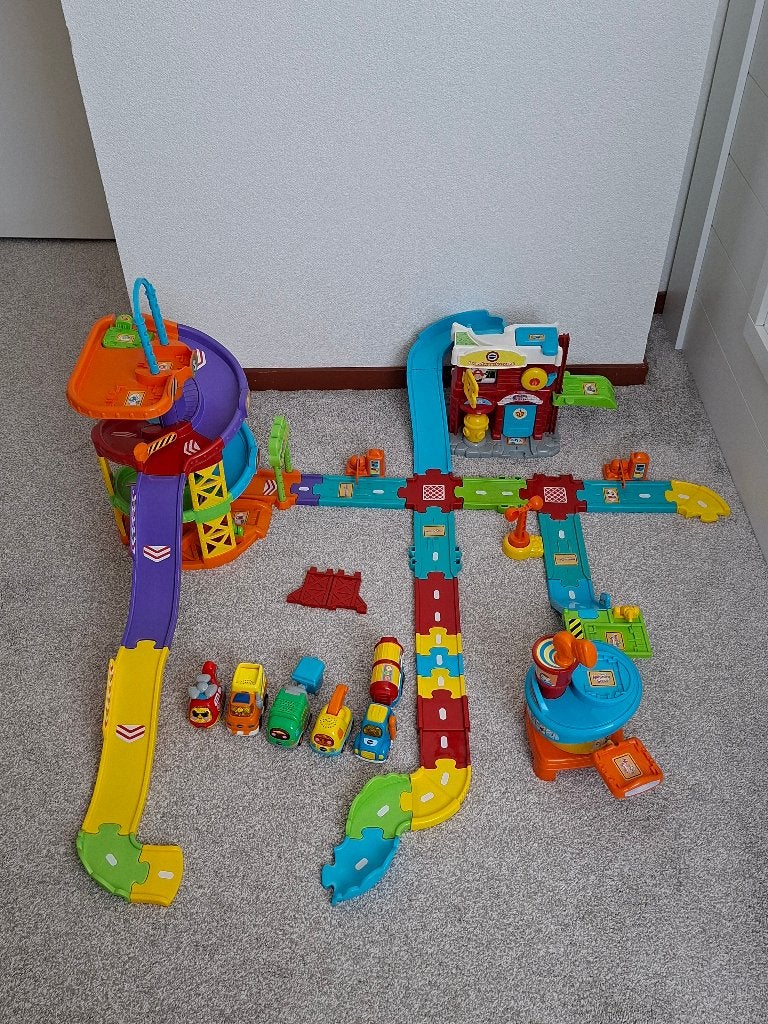 Toet Toet auto-baan compleet, Kinderen en Baby's, Speelgoed | Vtech, Ophalen of Verzenden, Gebruikt, 2 tot 4 jaar