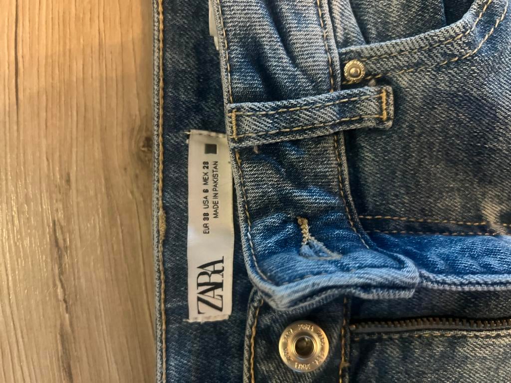 Zara spijkerbroek maat 38, Ophalen of Verzenden, Zo goed als nieuw