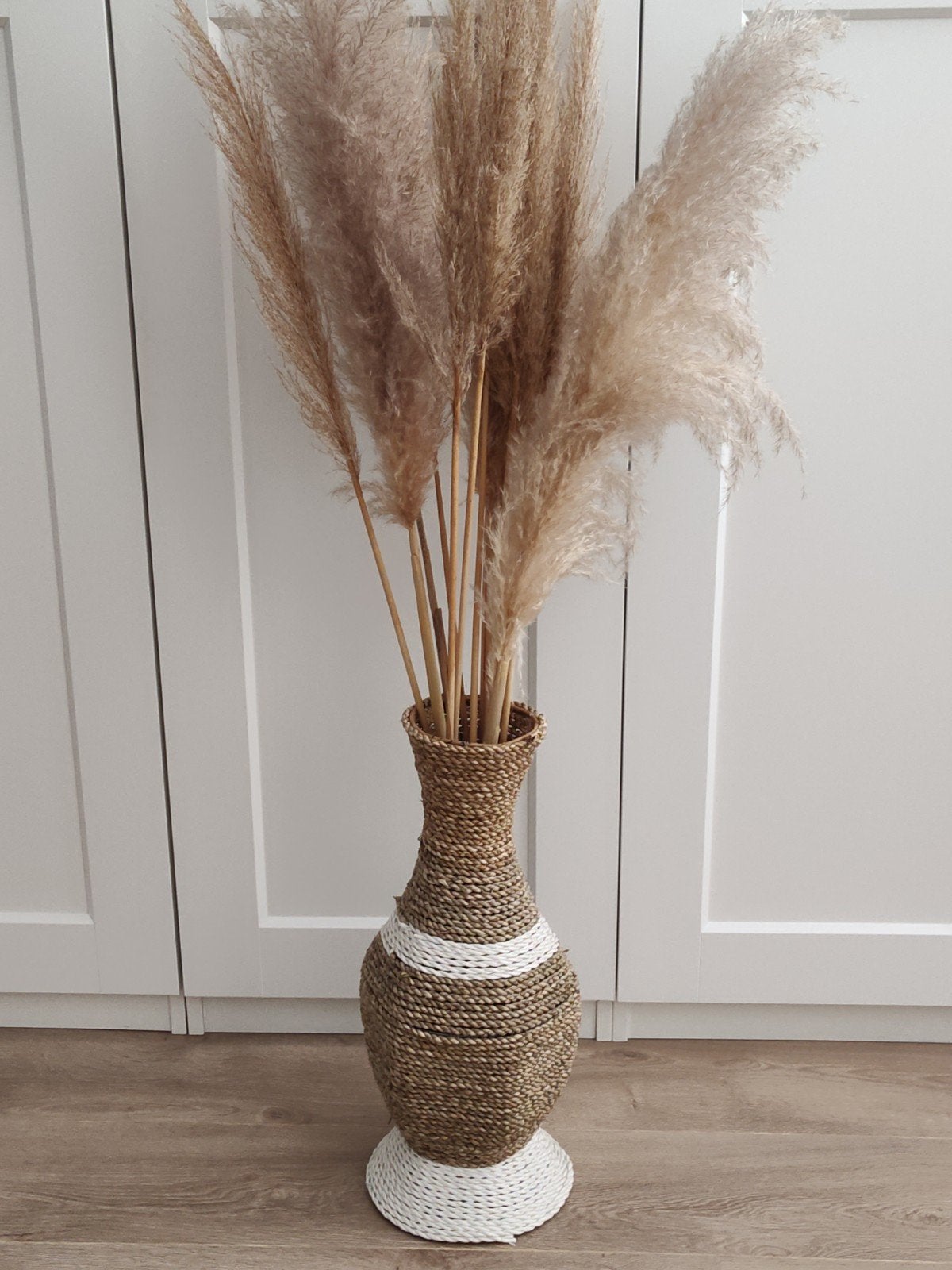 Grote rieten vaas met pampasgras, 51 cm, Beige, Natuurlijk materiaal, Inclusief decoratie
