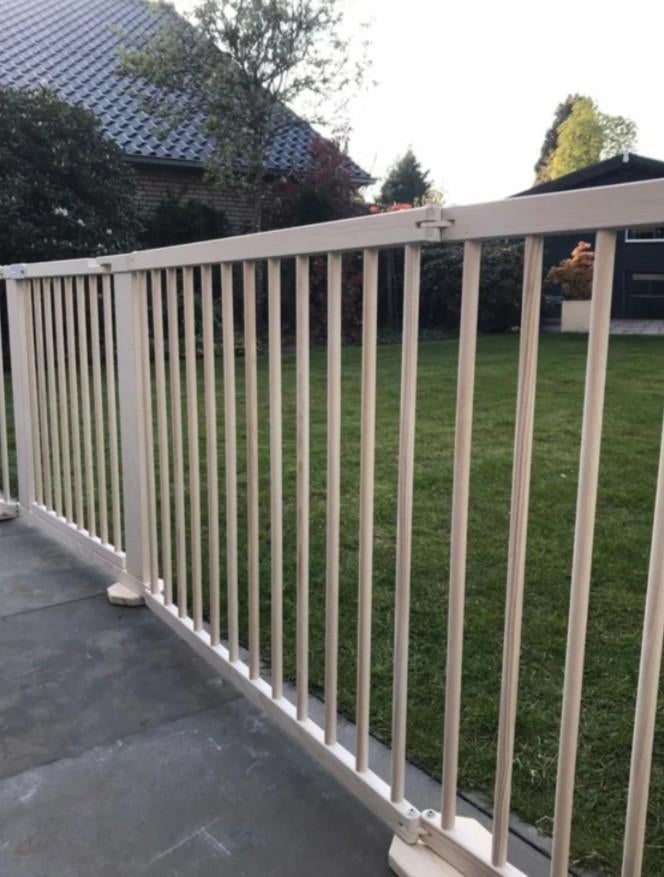 Veiligheidshek incl deur 274,5 + extra paneel 72cm, Kinderen en Baby's, Boxen, Ophalen