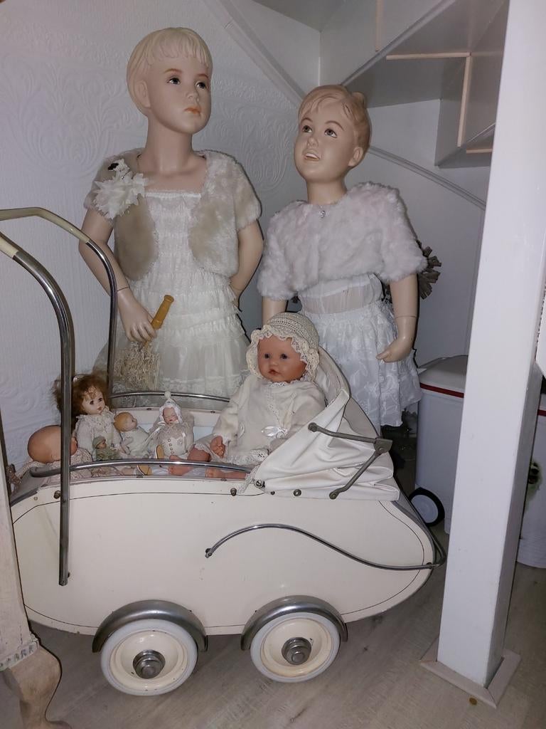 Mooie oude poppen wagen  (zie omschrijving), Verzamelen, Poppen, Ophalen, Zo goed als nieuw, Pop