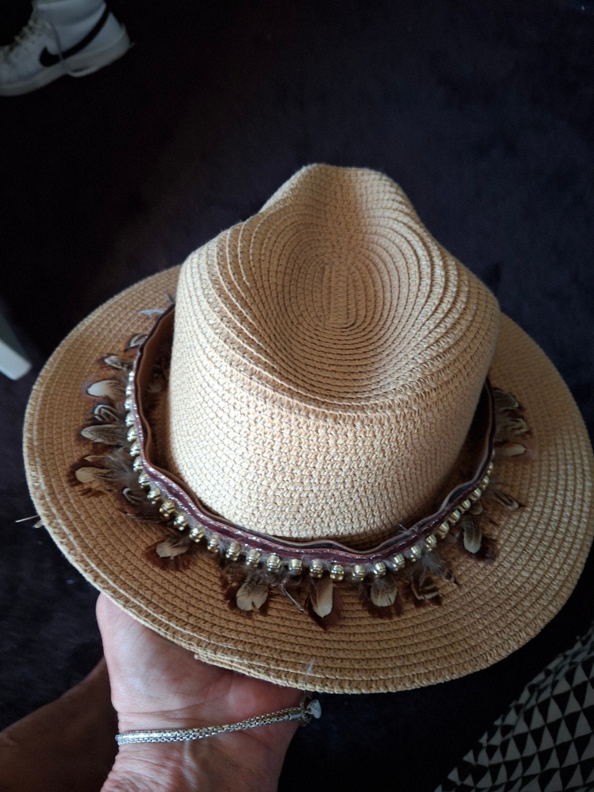 Nieuwe hoed met echte veertjes, Ophalen of Verzenden, Nieuw, One size fits all