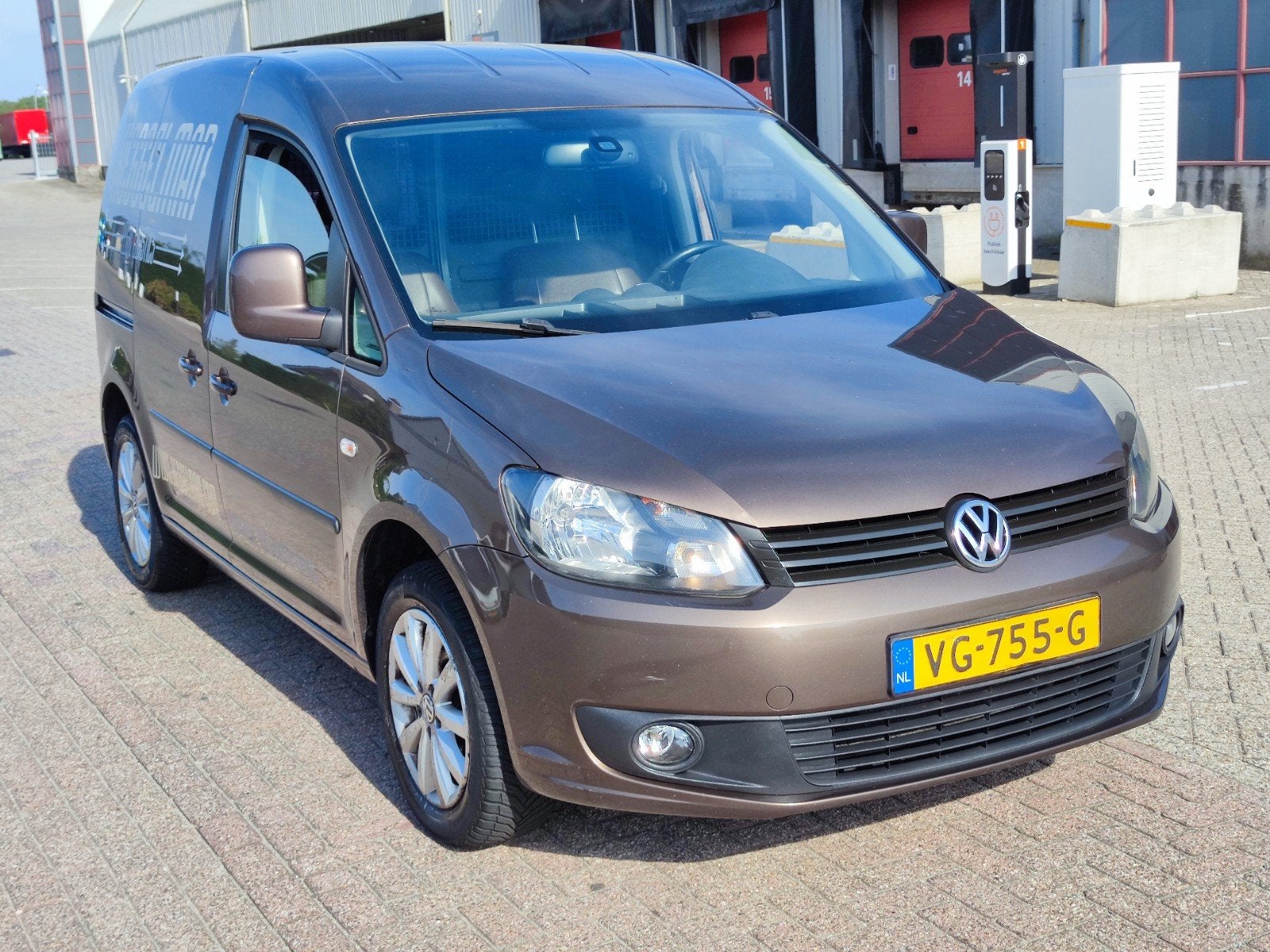 Volkswagen Caddy 2.0TDI DSG 140PK 2014 1ste Eigenaar!!! Leer, Auto's, Euro 5, 4 cilinders, Bruin, Volkswagen