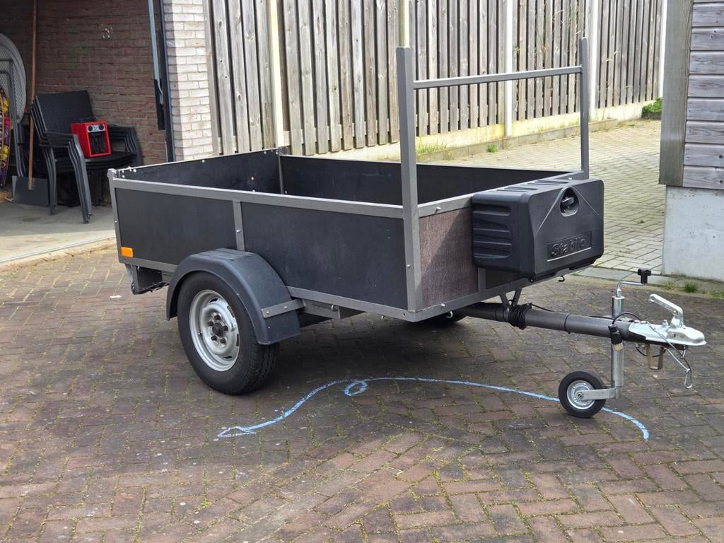 Nette aanhanger zonder eigen kenteken, Ophalen