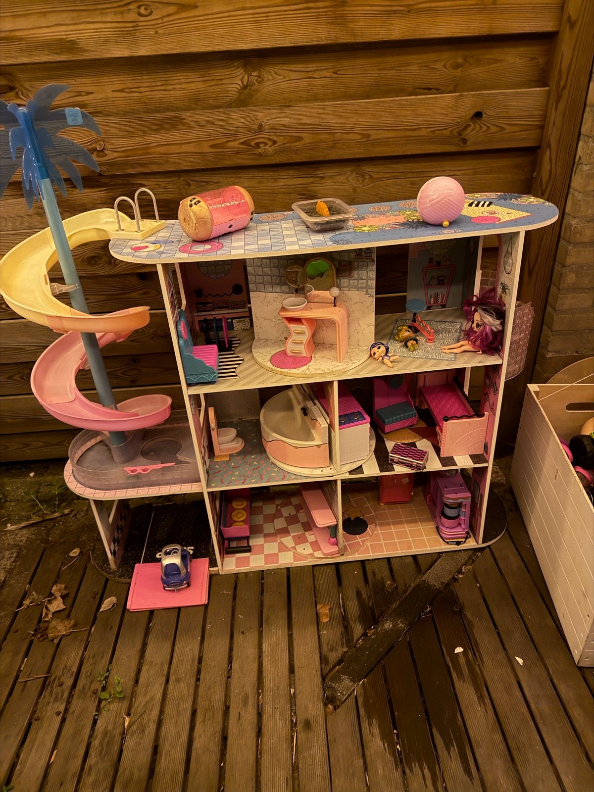 Groot LOL Surprise Huis - Compleet met Meubels en Accessoire, Ophalen, Gebruikt, Poppenhuis