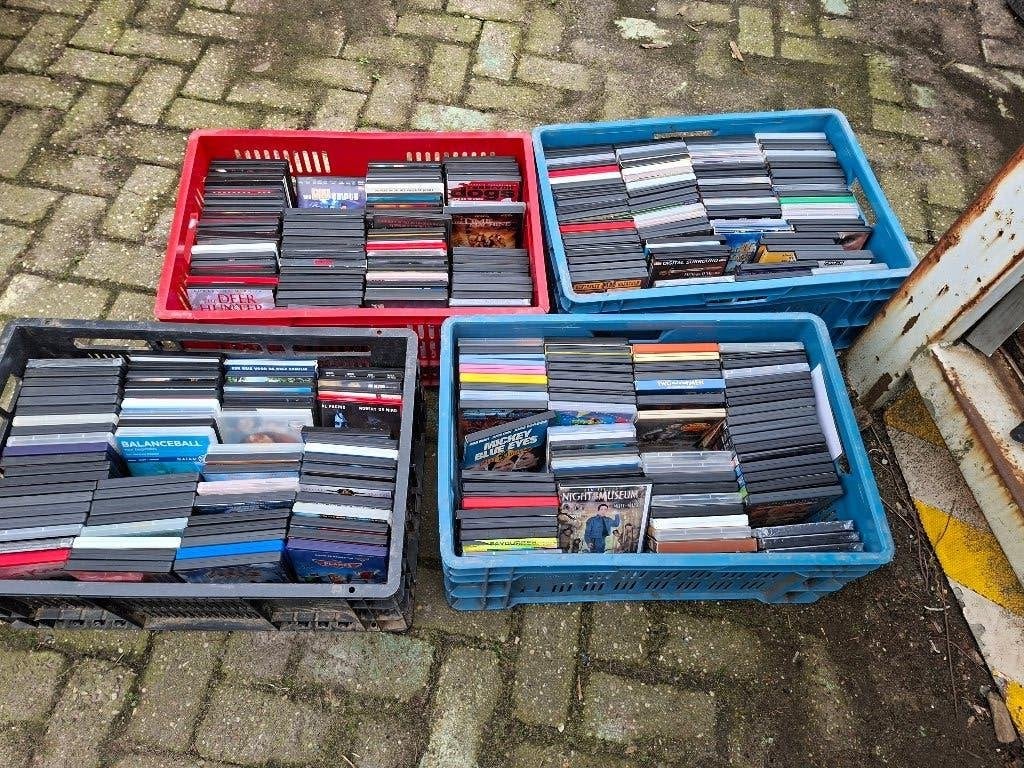 rommelmarktspullen circa 400 stuks dvd,s, Ophalen, Alle leeftijden, Zo goed als nieuw, Turks