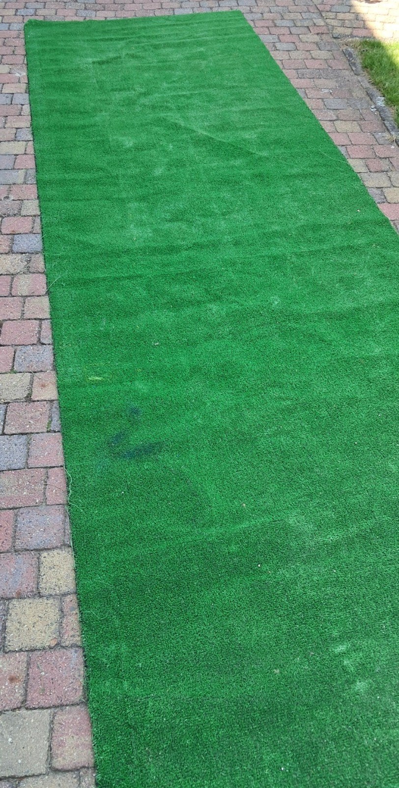 Gratis gras tapijt, Ophalen