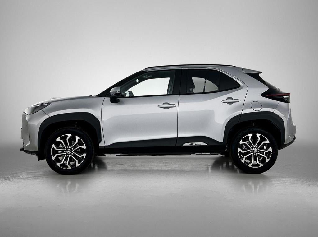 Toyota Yaris Cross 1.5 Hybrid 130 Dynamic - NIEUW -, Auto's, Toyota, 12 maanden, Stof, Bedrijf, Hybride Elektrisch/Benzine