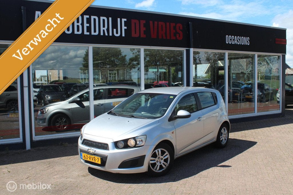 Chevrolet Aveo 1.4 LT Airco/Cruise/Trekhaak/LM-Velgen/NAP/CP, Auto's, Chevrolet, Euro 5, 101 pk, Gebruikt, 4 cilinders