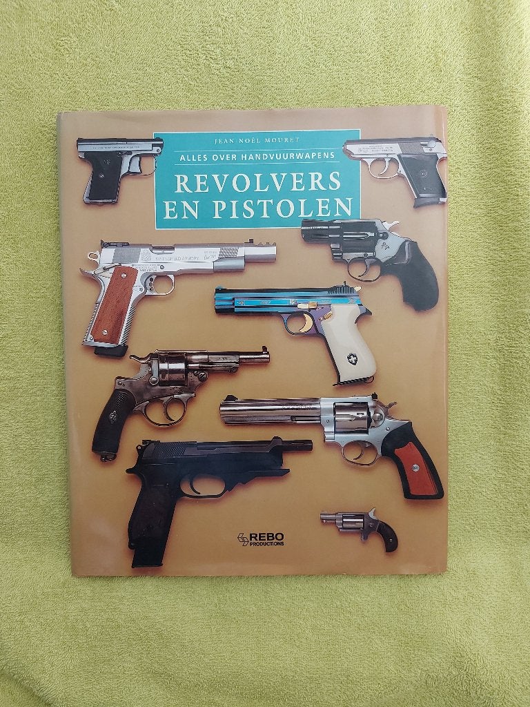 Alles over handvuurwapens - Mouret. Revolvers en Pistolen., Ophalen of Verzenden, Zo goed als nieuw, Overige sporten