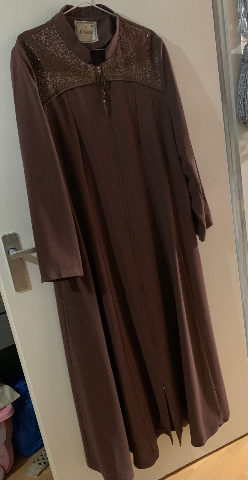 Turkse bruine abaya maat 54 - Zo goed als nieuw, Kleding | Dames, Ophalen, Bruin, Maat 46/48 (XL) of groter, Zo goed als nieuw