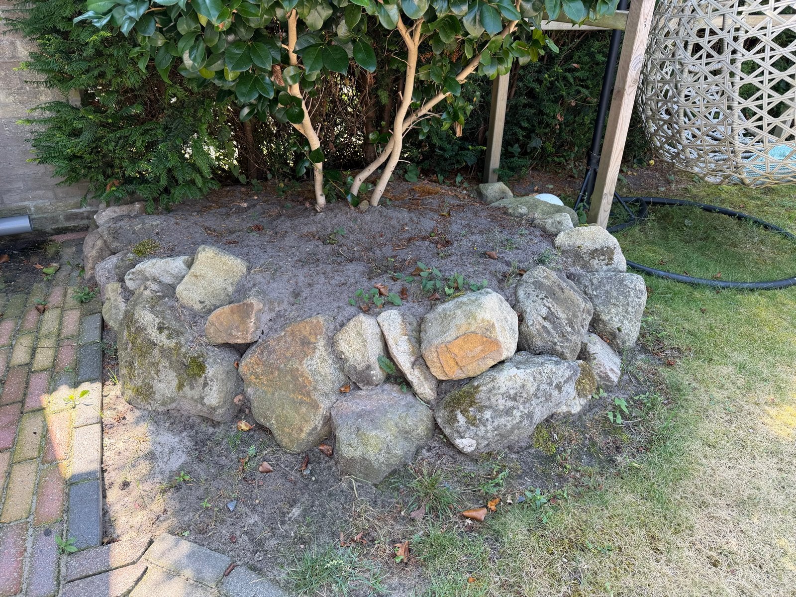 Gratis af te halen: Mooie keien voor tuin of decoratie, Ophalen, Gebruikt, Grijs, Kei