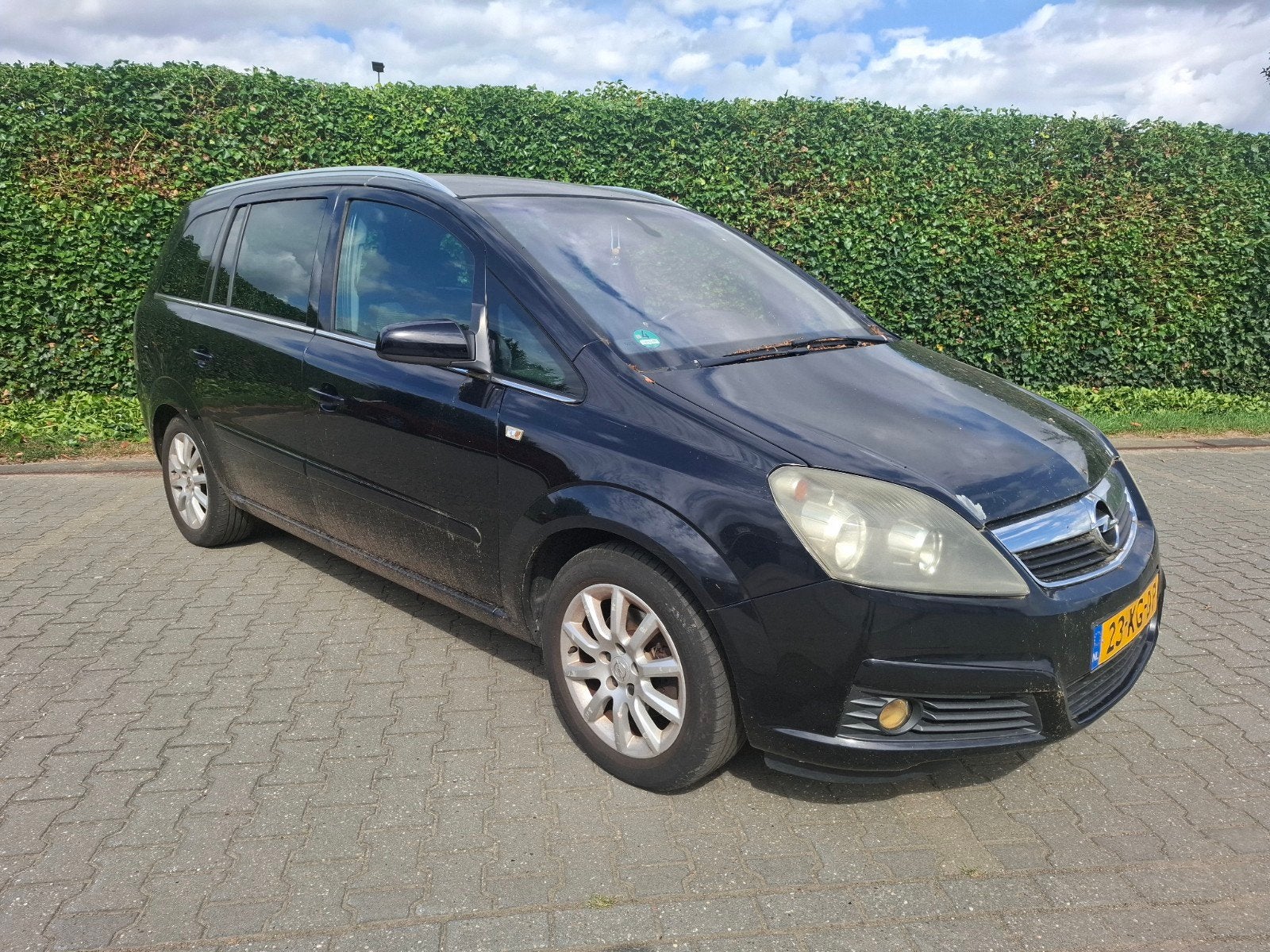 Opel Zafira 1.8 Handgeschakeld 7 persoons 2007 EXPORT HANDEL, Auto's, Toyota, Voorwielaandrijving, Stof, 1503 kg, 4 cilinders