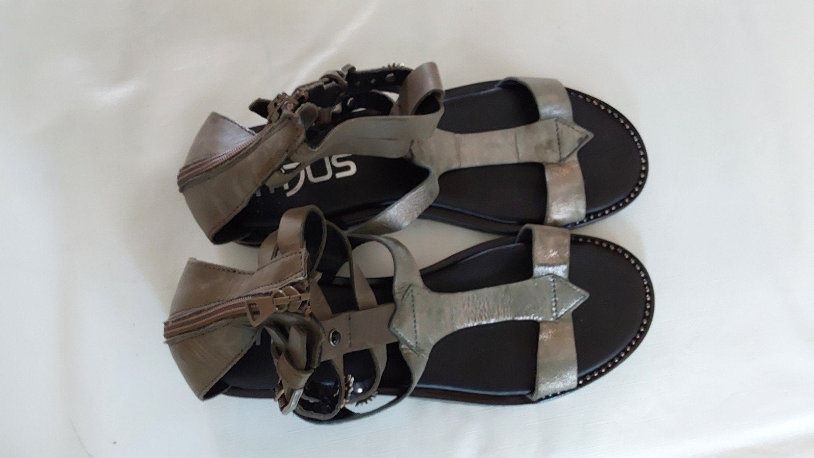 Leuke Mjus sandalen maat 39, Kleding | Dames, Schoenen, ., Zo goed als nieuw, ., .