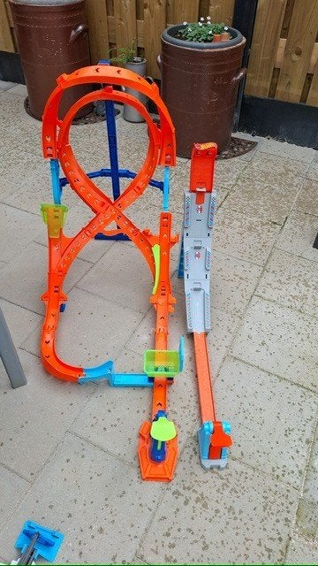 hot wheels baan, Kinderen en Baby's, Speelgoed | Racebanen, Ophalen, Hot Wheels, Handmatig, Met looping