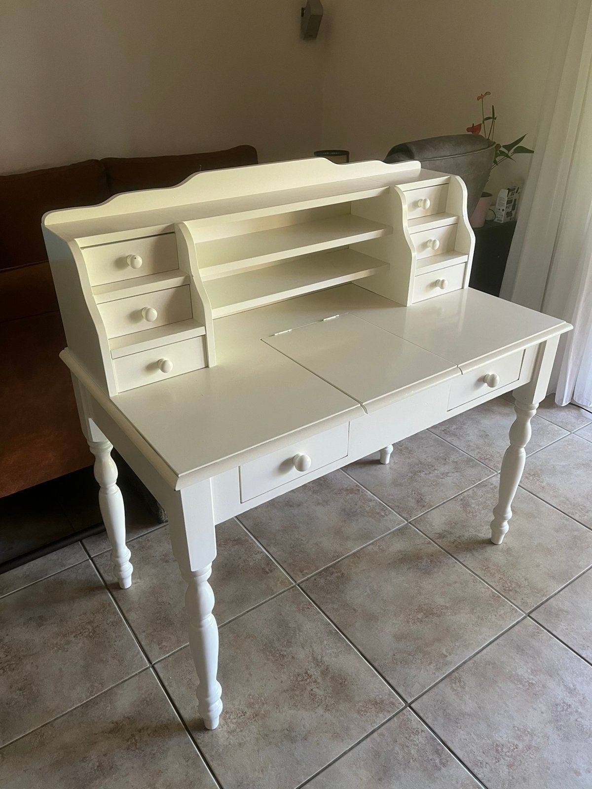 Make-up tafel / kaptafel / bureau, Ophalen, 100 tot 150 cm, 50 tot 100 cm, Zo goed als nieuw