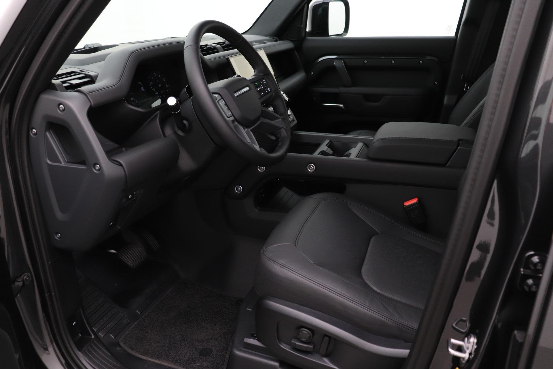 Land Rover Defender 110 P300e X-Dynamic HSE | Explorer Pack, Auto's, Automaat, Gebruikt, 4 cilinders, 150 min