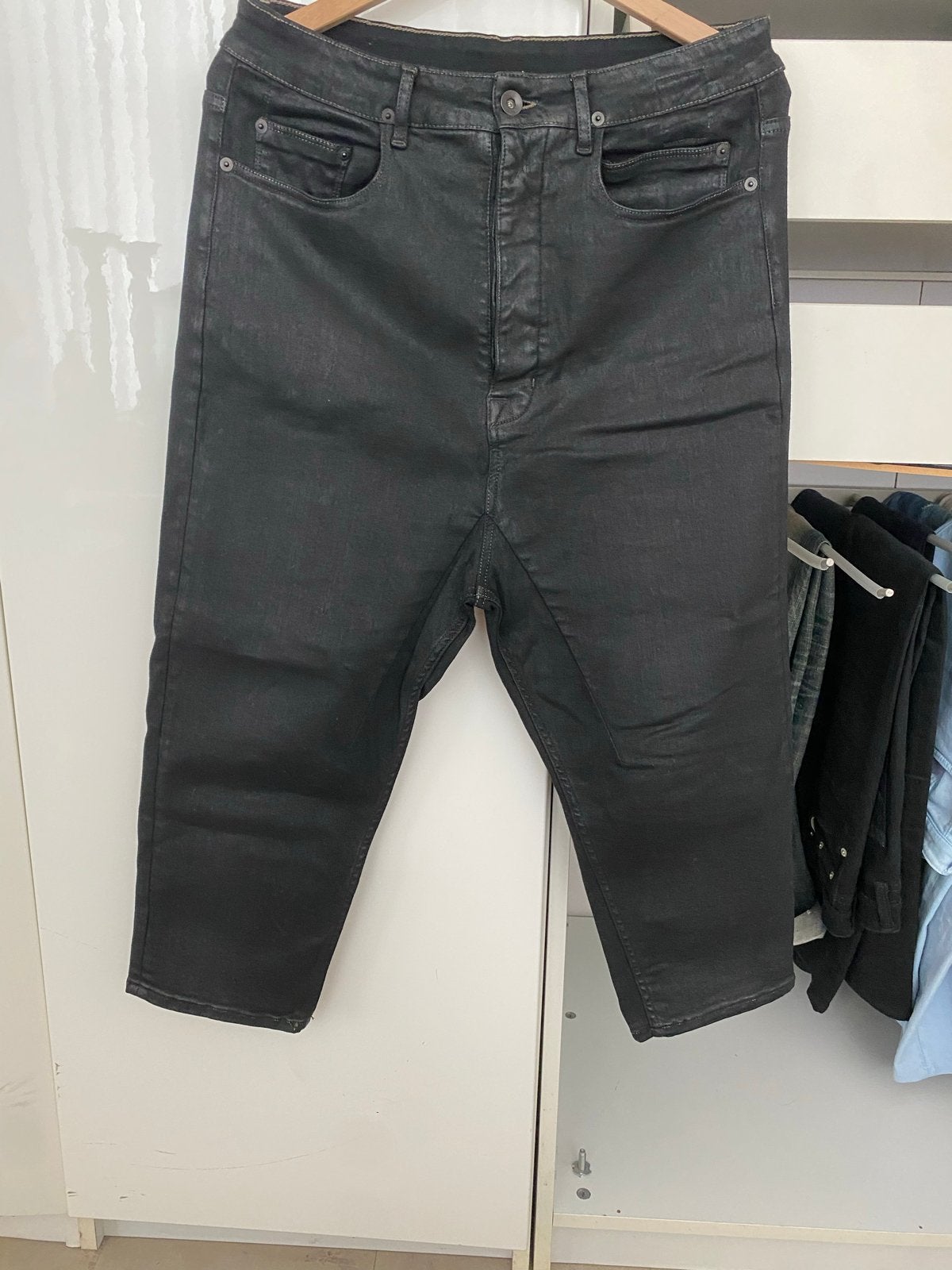 Zwarte cropped jeans van Rick Owens maat 31, Verzenden, Zo goed als nieuw, Zwart, Overige jeansmaten