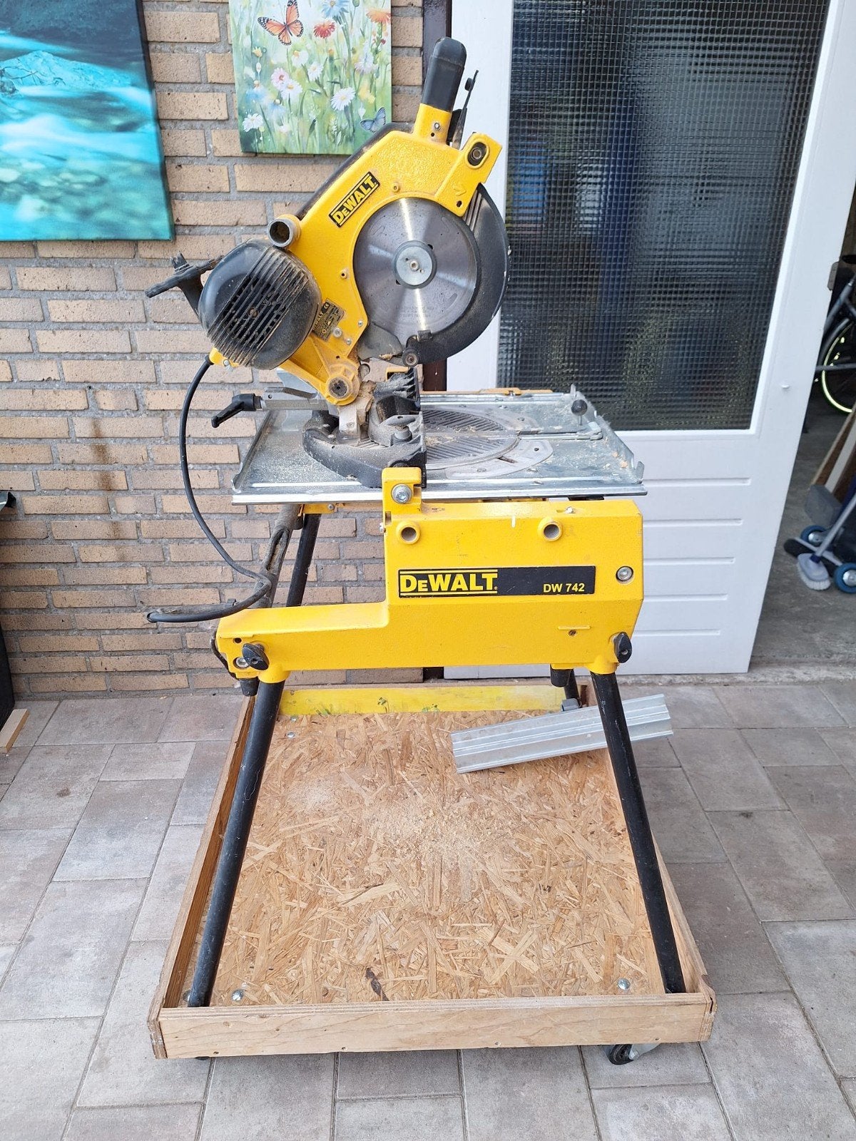 DEWALT DW742 Tafel Afkortzaag - Krachtige Zaagmachine, Doe-het-zelf en Verbouw, Gereedschap | Zaagmachines, Ophalen, Gebruikt