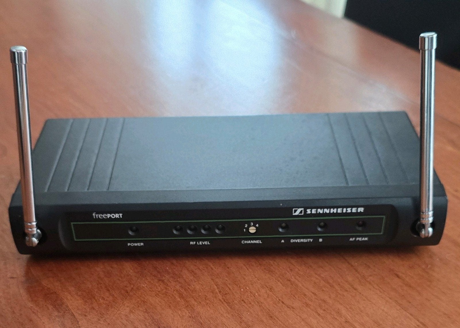 Sennheiser freePORT EM 1-E Draadloze Ontvanger (863-865 MHz), Ophalen of Verzenden, Gebruikt, Overige typen