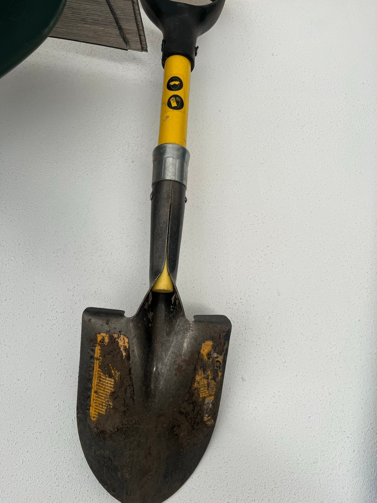 Gebruikte spade met geel handvat, Tuin en Terras, Ophalen of Verzenden, Gebruikt, Spade