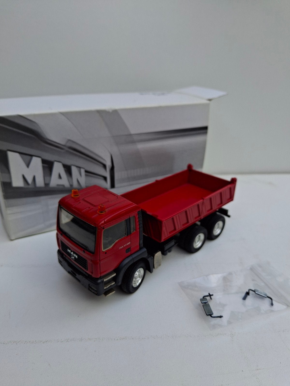 MAN TGA 33.480 KIPPER 1:50, Ophalen of Verzenden, Zo goed als nieuw, Bus of Vrachtwagen, Brekina