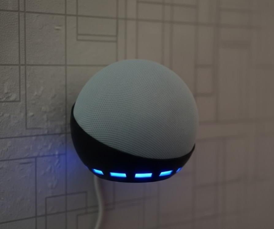 AMAZON ECHO DOT (4e & 5e Gen) Muurbeugel, Audio, Tv en Foto, Mediaspelers, Ophalen of Verzenden, Nieuw