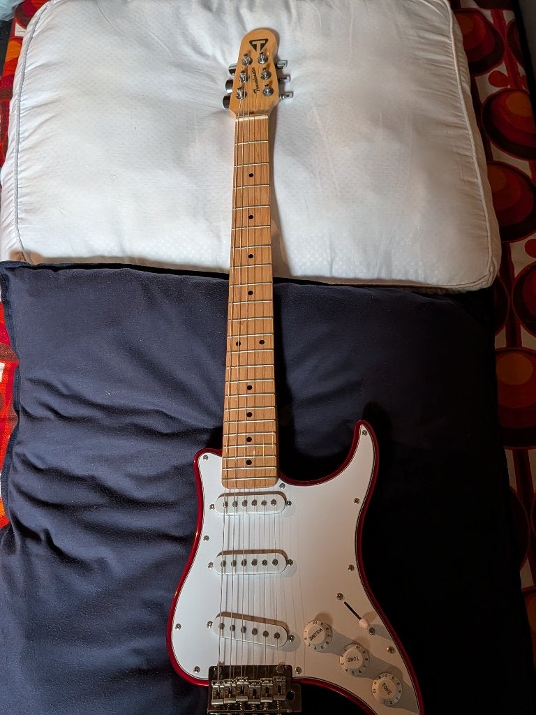 Traveler Travelcaster Deluxe Reisgitaar (Strat Type), Muziek en Instrumenten, Ophalen of Verzenden, Zo goed als nieuw, Solid body