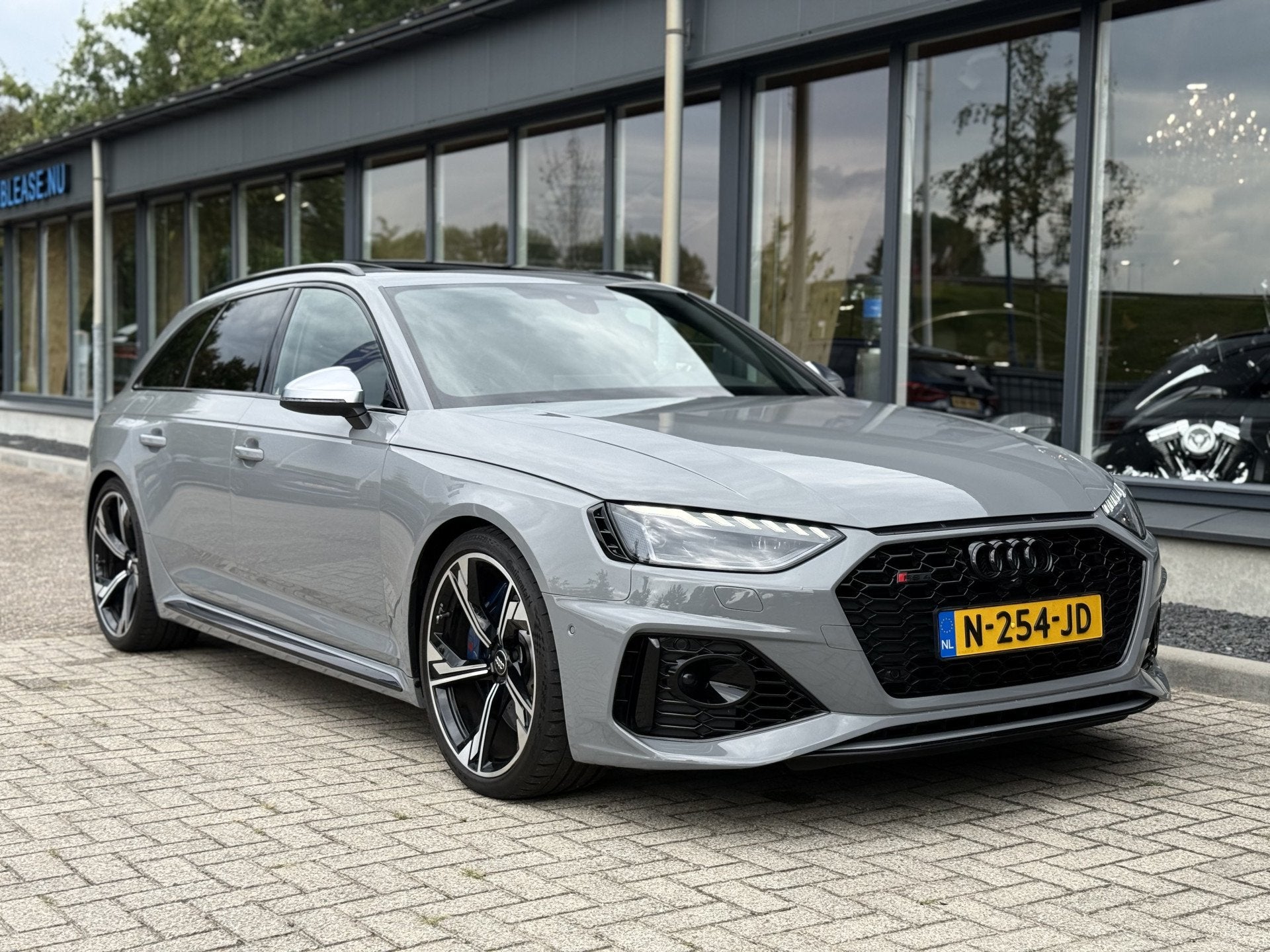 Foto 5 van Audi RS4 Avant 2.9 TFSI quattro B&O Massage (bj 2021)