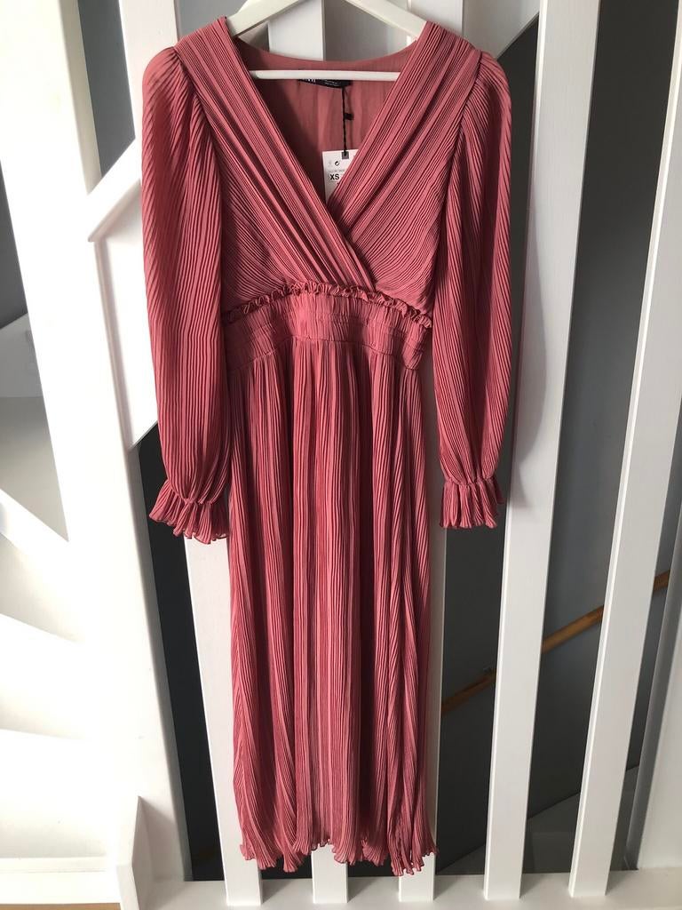 Zara jurk, Nieuw, Ophalen of Verzenden, Roze, Maat 34 (XS) of kleiner