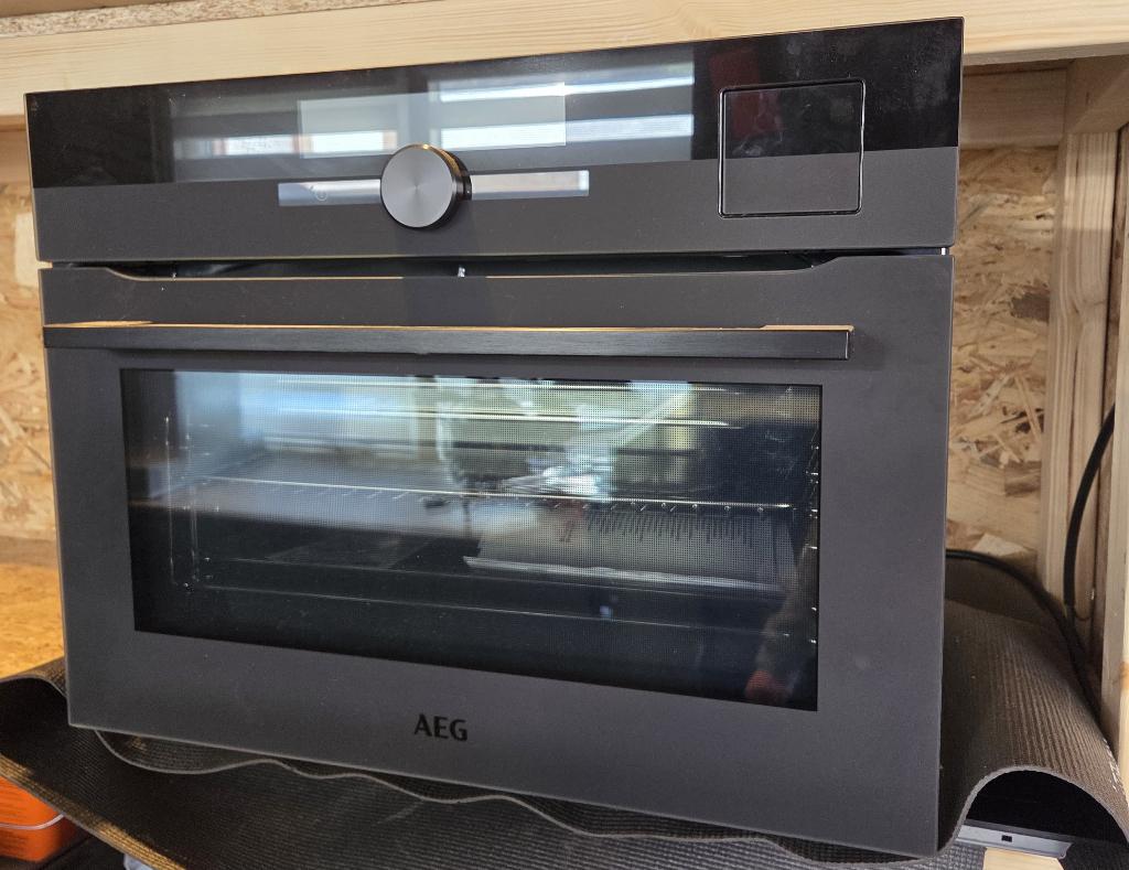 AEG Inbouw Oven / SteamPro, Witgoed en Apparatuur, Ovens, Nieuw, Inbouw, Stoomoven, AEG, Minder dan 45 cm, Minder dan 45 cm, Hete lucht