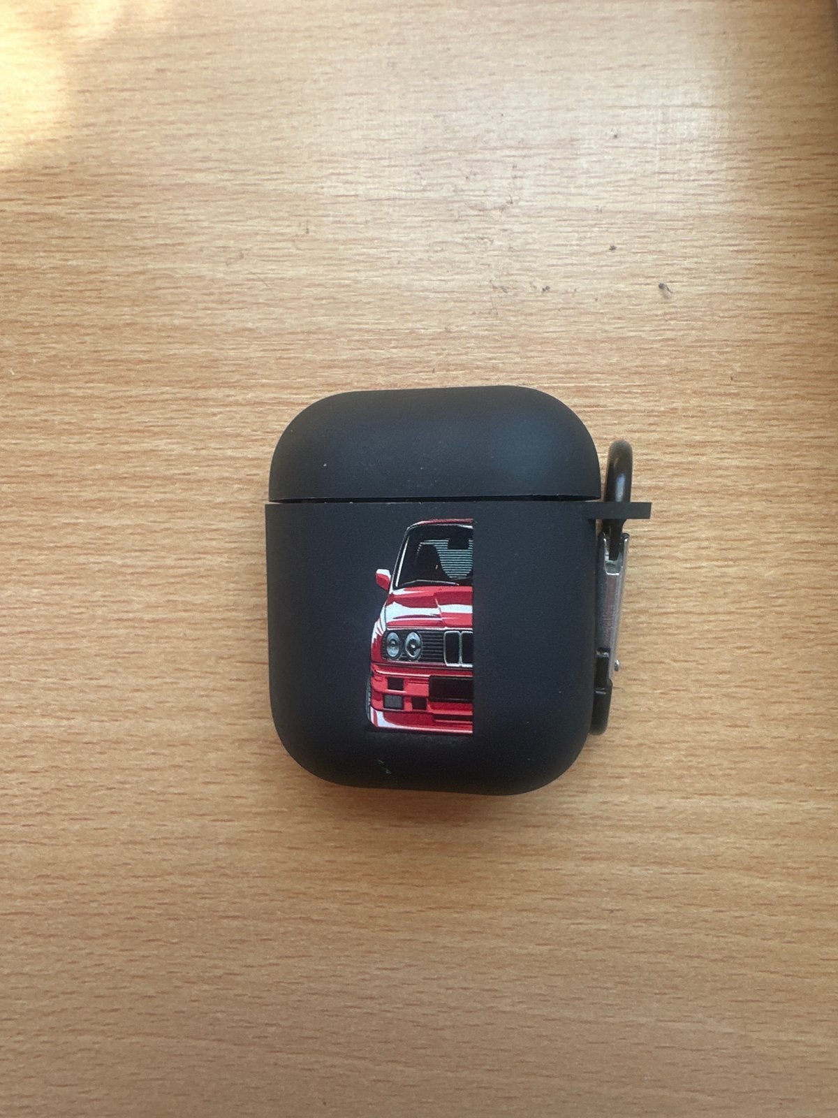 Apple AirPods 2 met siliconen hoesje en karabijnhaak, Ophalen, In-ear, Bluetooth, Zo goed als nieuw
