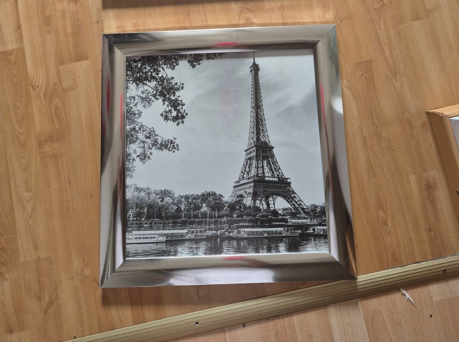 Ingelijste zwart-wit foto Eiffeltoren, Huis en Inrichting, Ophalen, 50 – 75, Gebruikt, Foto of Poster