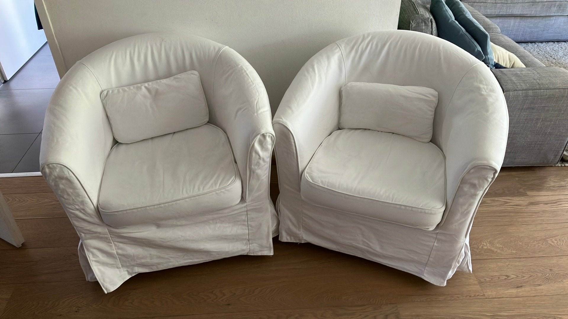 2 witte Tullsta stoel van Ikea, Huis en Inrichting, Fauteuils, Ophalen, Gebruikt, Minder dan 75 cm, 75 tot 100 cm