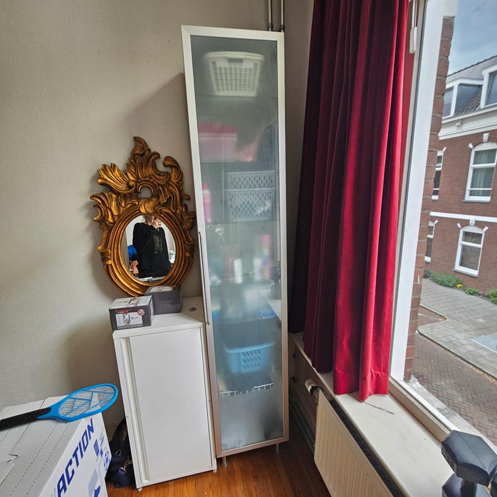 Hoge kast (ikea), badkamerkast, Ophalen, Minder dan 50 cm, Gebruikt, Glas