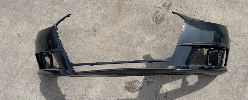 Bumper Audi A4/S4/AVANT/QUATTRO 2015-2019 - 8W0807065G, Ophalen, Gebruikt, Audi