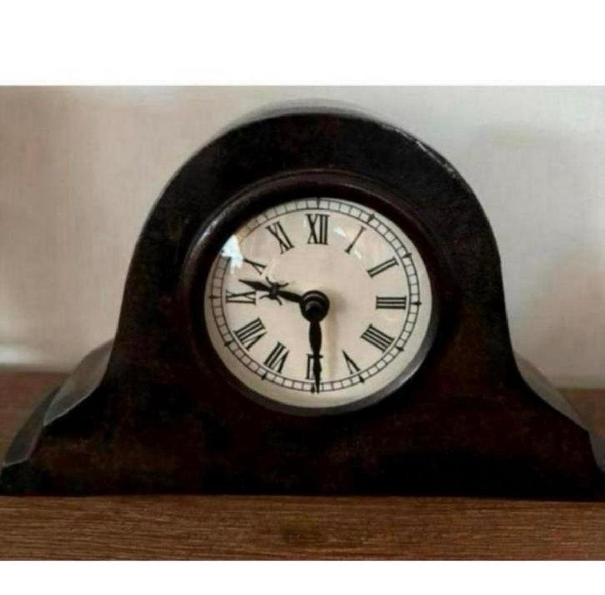 Donkerbruine pendule klok met Romeinse cijfers, Antiek en Kunst, Antiek | Klokken, Ophalen of Verzenden