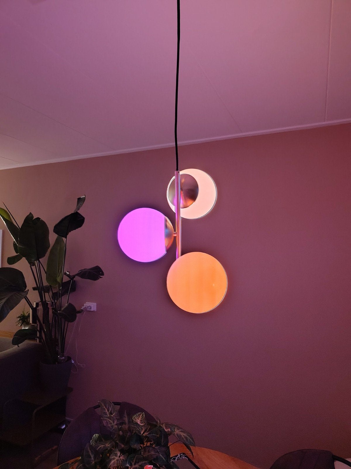 hanglamp met 3 glazen bollen, Modern, Scandinavisch, E14 (klein), Ophalen of Verzenden, Zo goed als nieuw