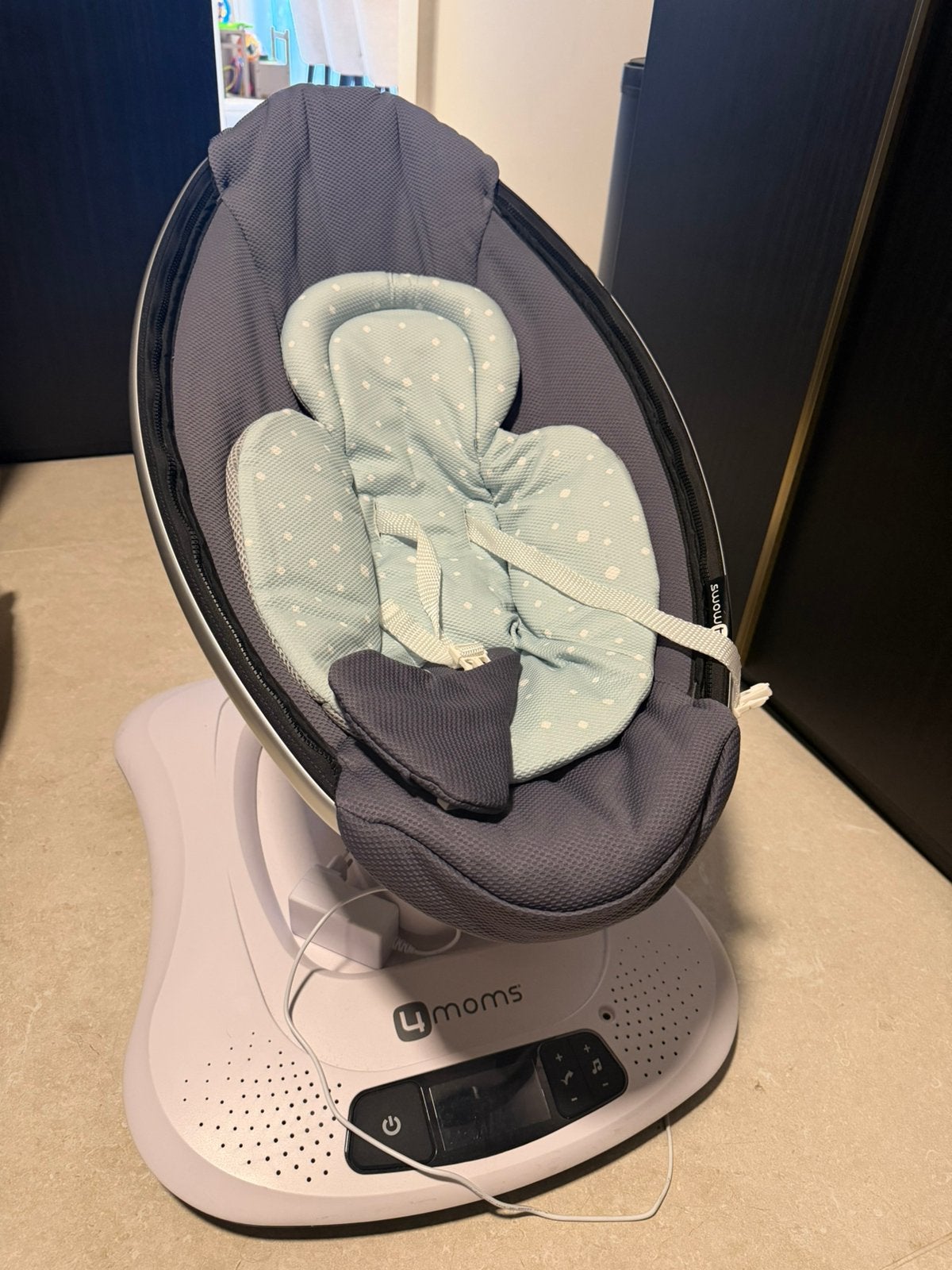 4 moms mamaroo schommelstoel, Ophalen, Gebruikt
