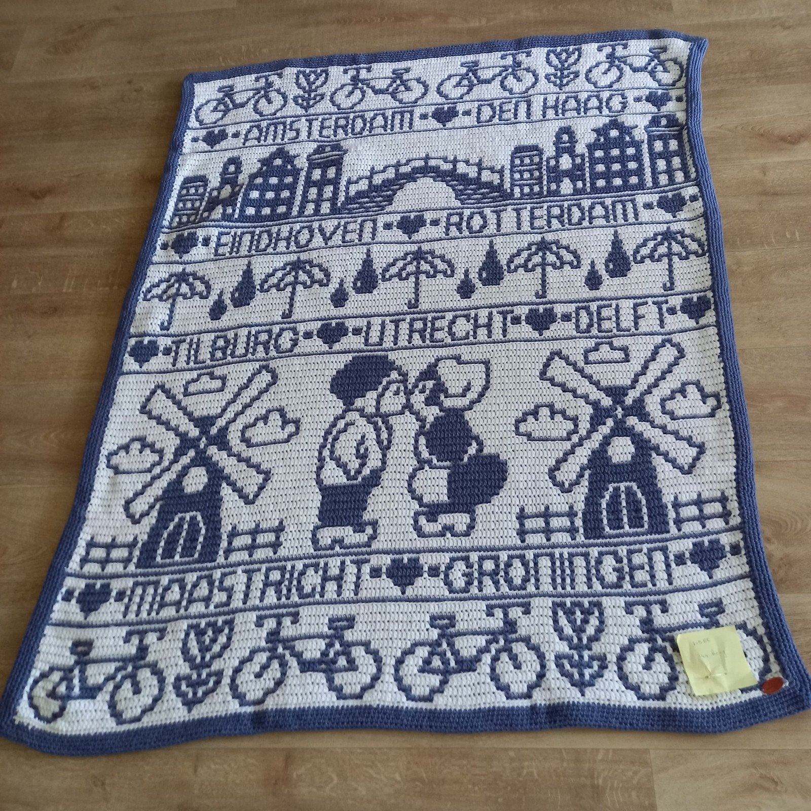 Nieuw gehaakte deken met Nederlandse steden en symbolen, Blauw, Nederlands thema, handgemaakt, gehaakt, Nieuw, Ophalen of Verzenden