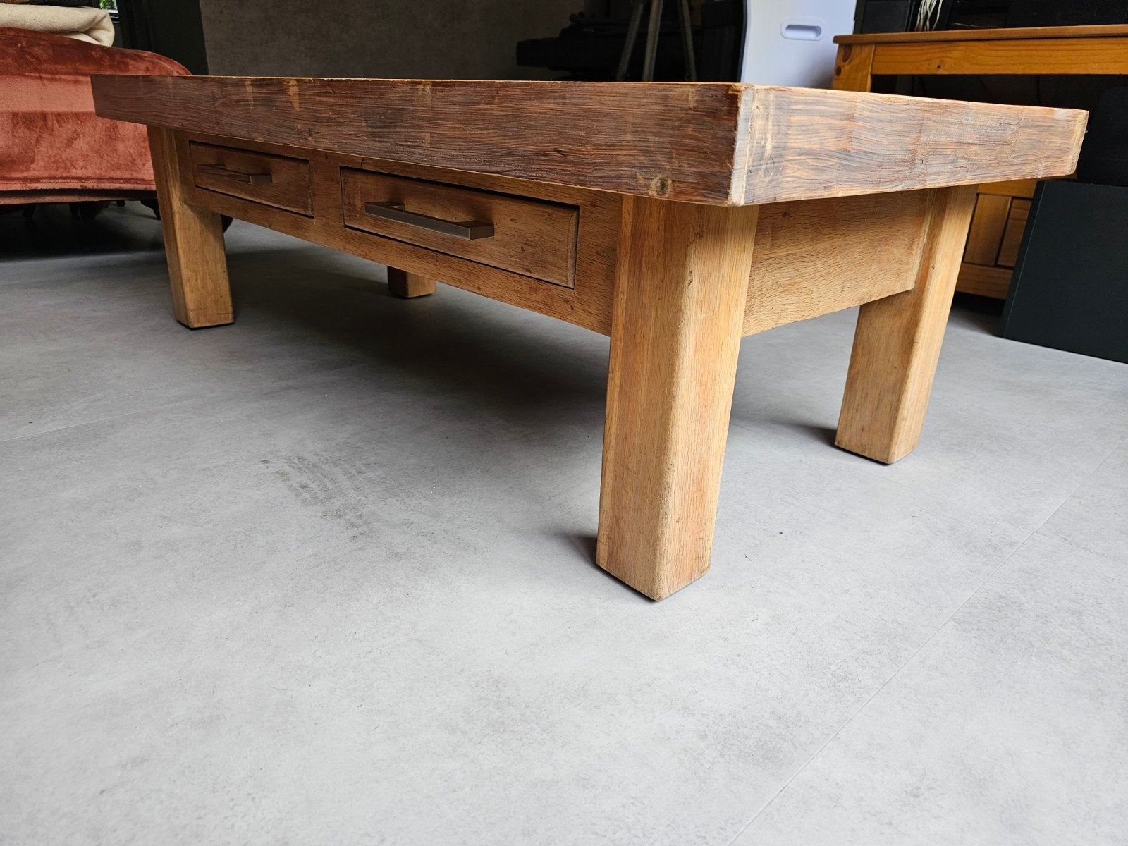 Massief houten salontafel met 2 lades - L129xB65,5xH41,5, Huis en Inrichting, Tafels | Salontafels, Gebruikt, 100 tot 150 cm, Overige houtsoorten