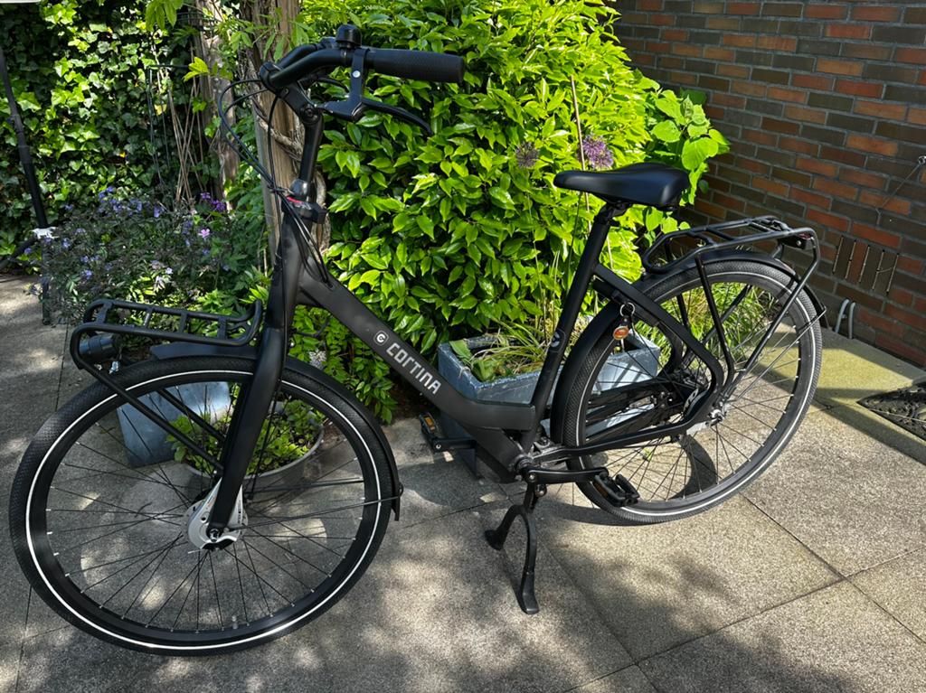 Cortina fiets zwart Cortina Common D57 Jet Black Matt ND7, Versnellingen, 56 cm of meer, Zo goed als nieuw, Ophalen
