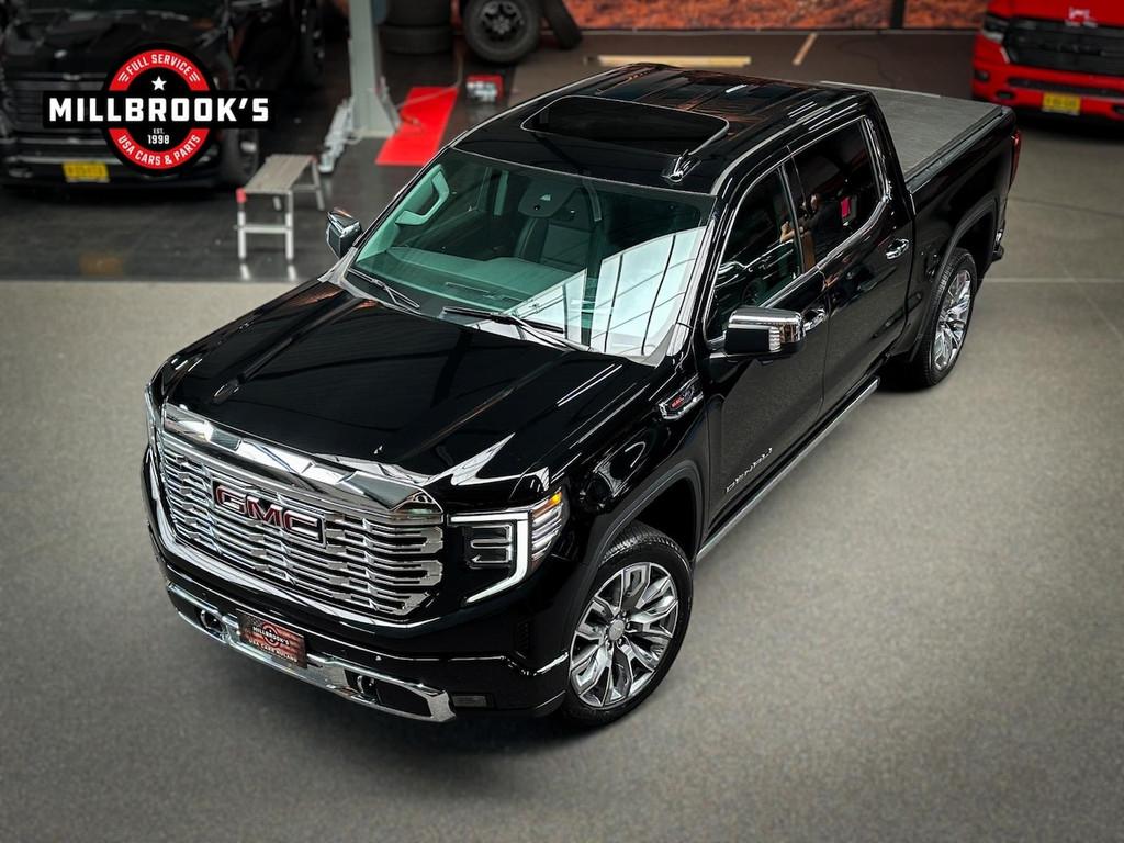 GMC Sierra Denali 6.2L V8 Demo opruiming BPM VRIJ, 360 camer, Gebruikt, 8 cilinders, 4 stoelen, Zwart