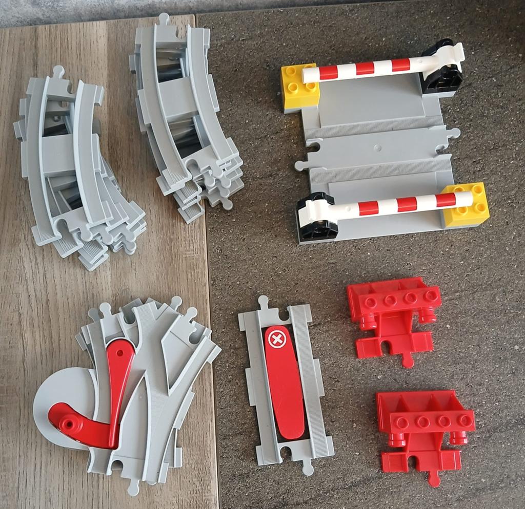 Lego duplo treinrails bouwpakket compleet 10882, Ophalen of Verzenden, Gebruikt, Duplo